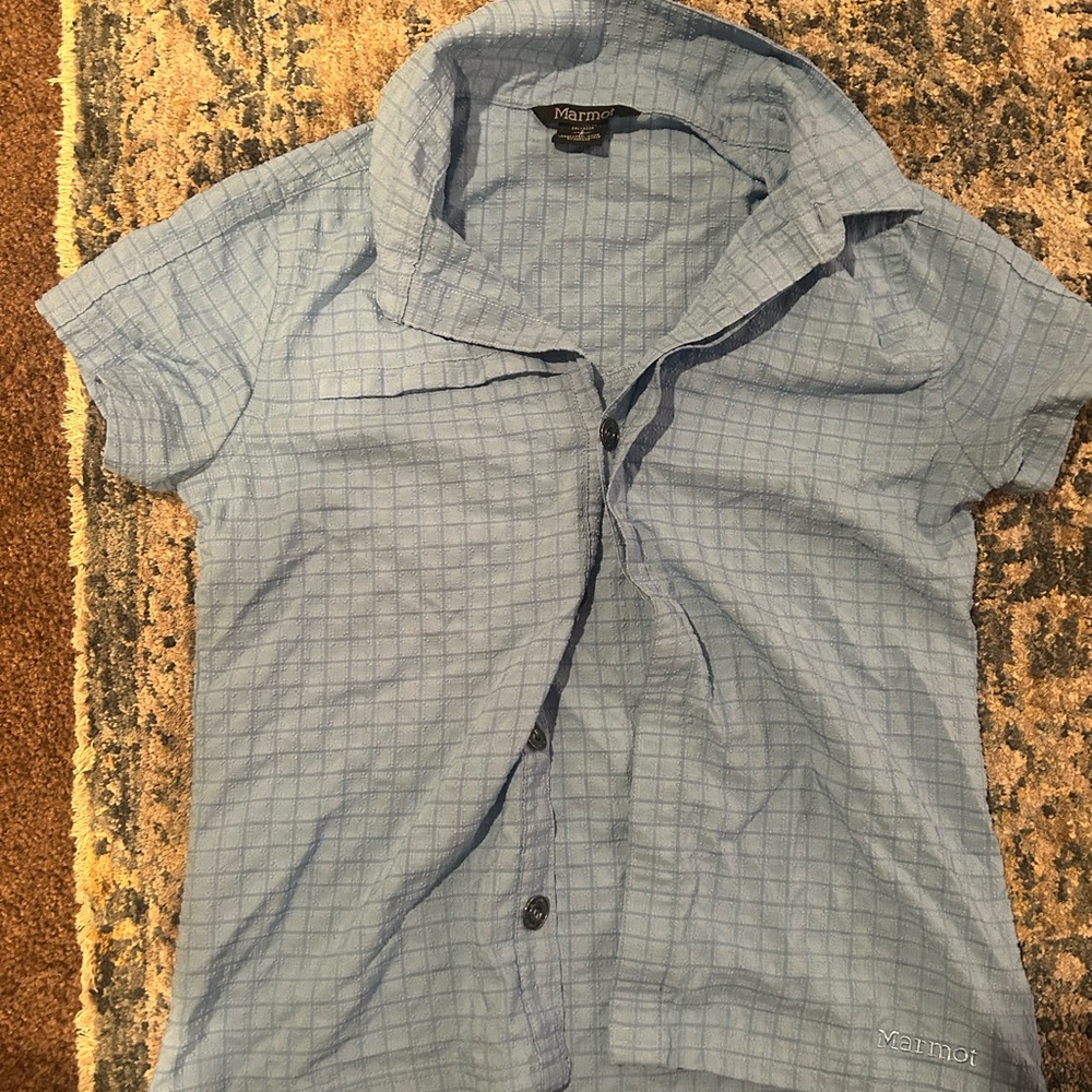 Marmot women’s  Blue Short Sleeve Shirt